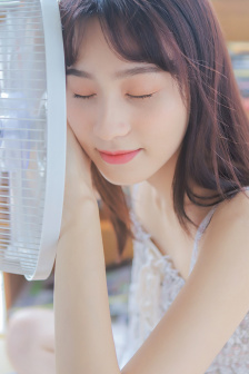 女绿巨人